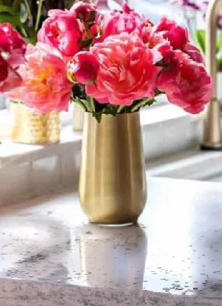 BloomsyBox